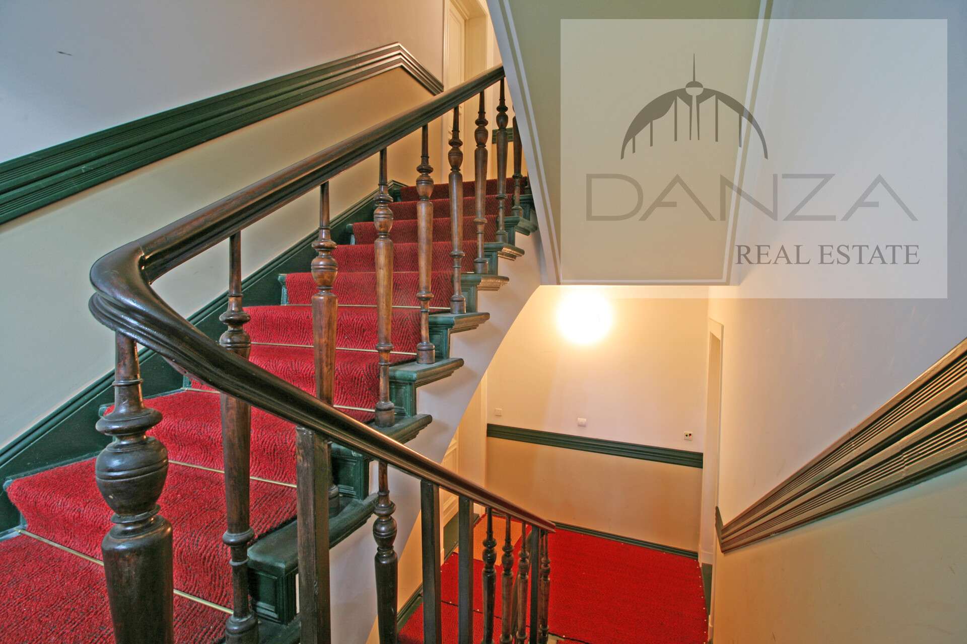 Gelegenheit im Sprengel-Kiez! Vermietete Wohnung zum sanieren mit Gartenfläche, Berlin – Bild 2