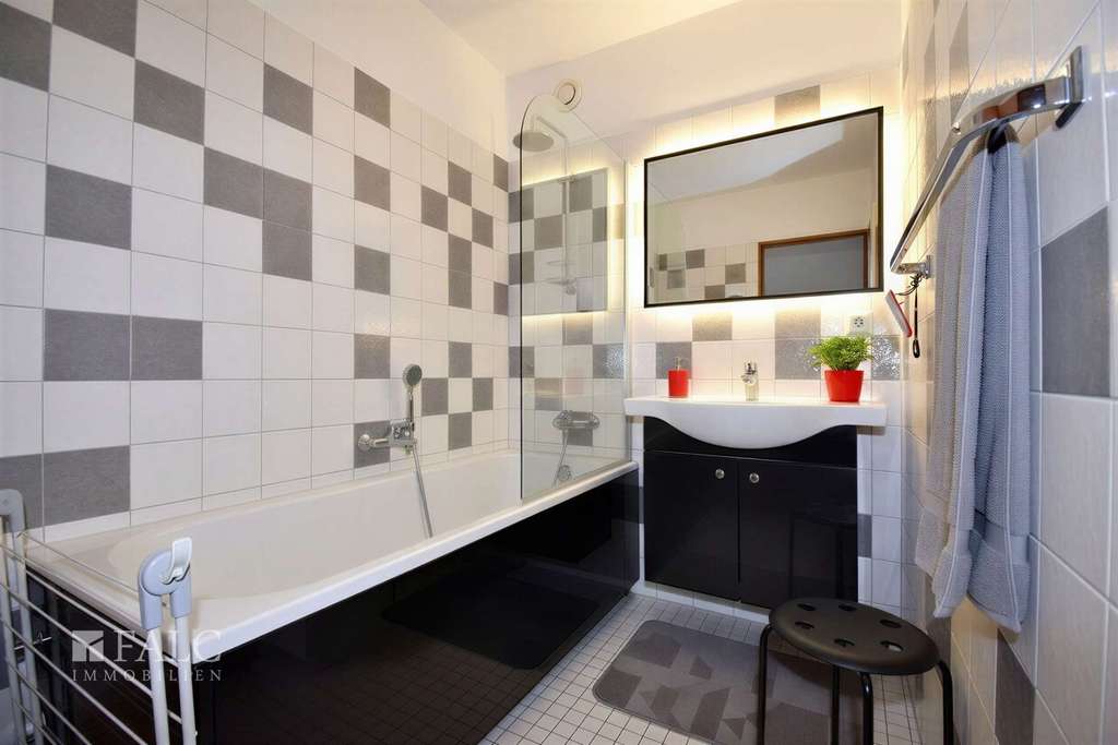 Immobilie in Leonberg - Optimal für die Junge Familie - Bild 3