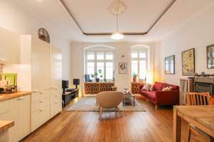 Moderne 2-Zi.-Altbauwohnung in Fhain mit Küche & Keller in ruhiger Nebenstraße (barrierefrei im EG) – Die vollständige Adresse der Immobilie erhältst du vom Anbieter., 10245 Friedrichshain, Berlin – Vorschaubild 2
