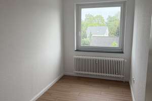 Erstbezug nach renow. helle 3-Zi. Whg mit Vollbad und Gäste WC, Einbauküche und Balkon  – Turnerstr. 49, 28777 Rönnebeck, Bremen – Vorschaubild 6
