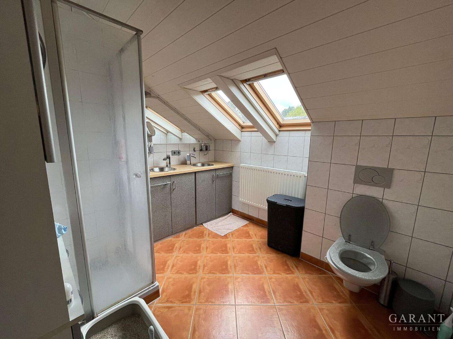 Immobilie in Gammertingen - Vom FEINSTEN von Innen- Unscheinbar von Außen-   ! - Bild 1