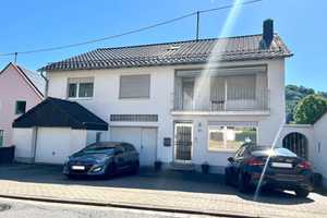 Gepflegtes Einfamilienhaus mit Garten und Garage in zentraler Lage von Losheim am See- Rissenthal – Merzig-Wadern (Kreis) – Vorschaubild 1