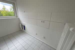 3 Zimmer-Wohnung mit Balkon und modernisiertem Wannenbad – Mozartstr. 9, 23556 Lübeck – Vorschaubild 17