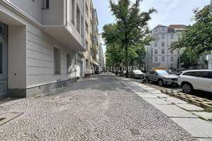 Ihre Wahl: Zusammenlegen oder trennen – exklusive Altbauwohnungen mit Potenzial! – Joachim-Friedrich-Str. 9, 10711 Halensee, Berlin – Vorschaubild 22