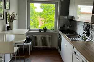 Schöne, moderne, sehr zentrale 2ZKBB mit 2 Balkonen und TG-Stellplatz – Münster – Vorschaubild 2