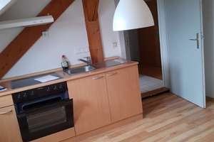Charmante 2-Zimmer Dachgeschosswohnung im 4. OG in Trier-Innenstadt – Fleischstr. 30-31, 54290 Mitte/Gartenfeld, Trier – Vorschaubild 5