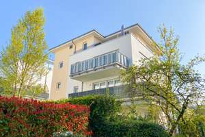 Exklusive Penthouse-Maisonette-Wohnung mit toller Dachterrasse! – Die vollständige Adresse der Immobilie erhältst du vom Anbieter., 65189 Südost, Wiesbaden – Vorschaubild 3
