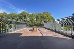 Exklusive Penthouse-Wohnung mit Schwedenofen und 2 Dachterrassen! – Die vollständige Adresse der Immobilie erhältst du vom Anbieter., 81927 Englschalking, München – Vorschaubild 4