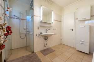 Großzügiges Einfamilienhaus | 111m² Erdgeschoss zzgl. ausgebautem Obergeschoss – Die vollständige Adresse der Immobilie erhältst du vom Anbieter., 22359 Volksdorf, Hamburg – Vorschaubild 23