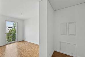 Wasserlage an der Dahme: Bezugsfreie 3-Zimmer-Wohnung mit Aufzug und Süd Loggia in Köpenick – Die vollständige Adresse der Immobilie erhältst du vom Anbieter., 12527 Grünau, Berlin – Vorschaubild 7
