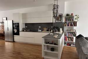 Furnished 3-room apartment with modern interior design and fitted kitchen in Berlin Friedrichshain – Pettenkoferstraße 13, 10247 Friedrichshain, Berlin – Vorschaubild 2