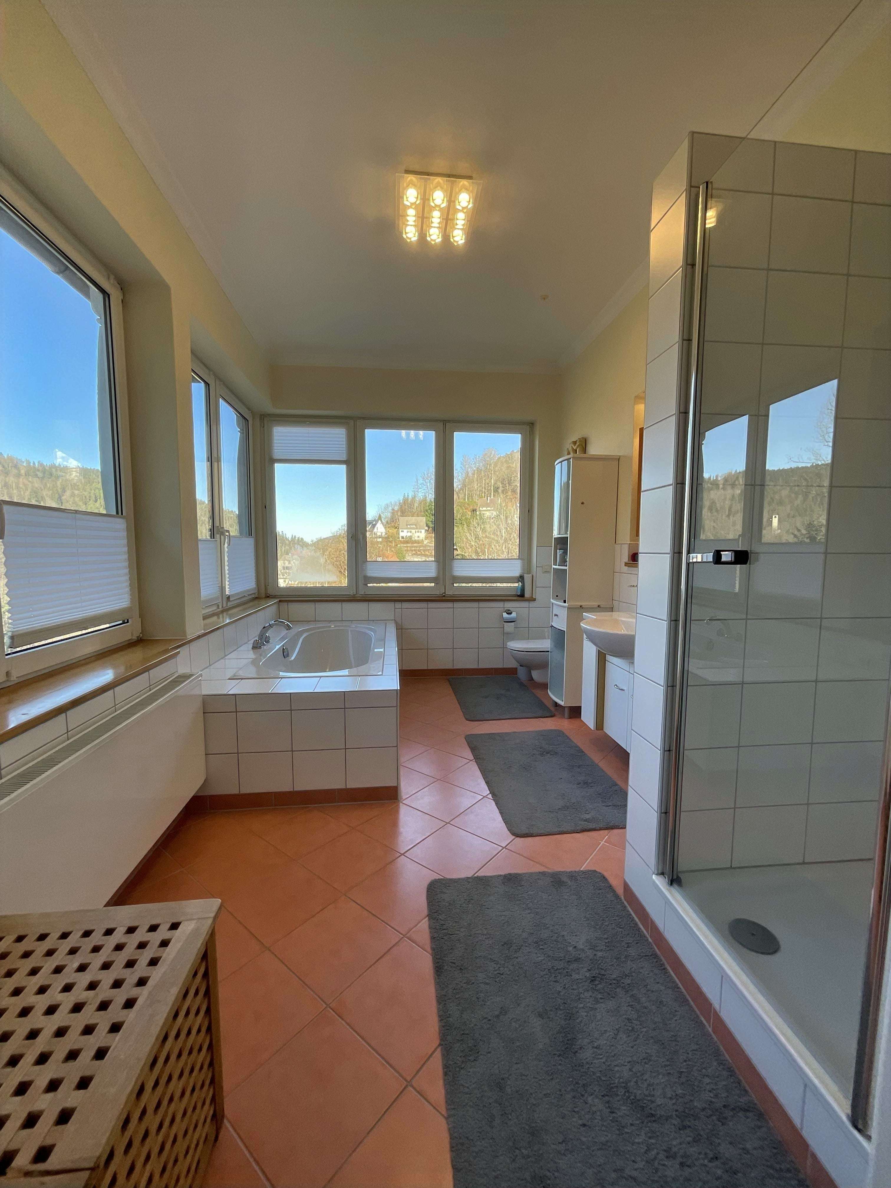 Immobilie in Triberg im Schwarzwald - Exklusives Wohnen in Triberg!  - Bild 0