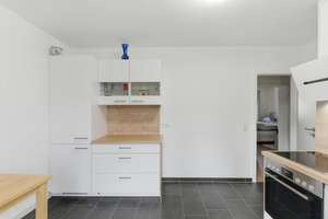 2-Raum-Wohnung mit Einbauküche, Balkon und Stellplatz! – Försterstr. 27, 1189 Coschütz/Gittersee, Dresden – Vorschaubild 5