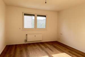 Erstbezug nach Sanierung - Hochwertige 3,5 Zimmer-Wohnung zu verkaufen - – 74074 Heilbronn, Heilbronn – Vorschaubild 5