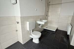 PENTHOUSE (- Stil)! Sanierte 2-Zi.-Wohnung mit fast 20 m² Balkonfläche! 5. OG ohne Aufzug! – Düsseldorfer Str. 297, 47053 Dellviertel, Duisburg – Vorschaubild 6