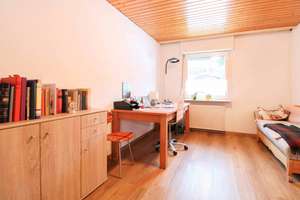 Großzügiges Familienhaus mit Garten und gemütlicher Wohnatmosphäre – Die vollständige Adresse der Immobilie erhältst du vom Anbieter., 64385 Reichelsheim (Odenwald) – Vorschaubild 6