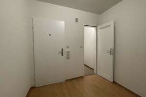 Schöne 1 Zimmer Wohnung in perfekter Lage – Die vollständige Adresse der Immobilie erhältst du vom Anbieter., 40223 Flehe, Düsseldorf – Vorschaubild 10
