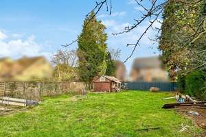 Freistehendes Einfamilienhaus mit großem Garten in Duisburg Rumeln-Kaldenhausen – Die vollständige Adresse der Immobilie erhältst du vom Anbieter., 47239 Rumeln-Kaldenhausen, Duisburg – Vorschaubild 3