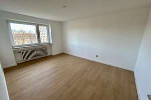 Frisch kernsanierte 3-Zimmer-Wohnung mit Balkon, Aufzug & Stellplatz – ruhige Lage mit Domblick – Die vollständige Adresse der Immobilie erhältst du vom Anbieter., 51103 Höhenberg, Köln – Vorschaubild 7