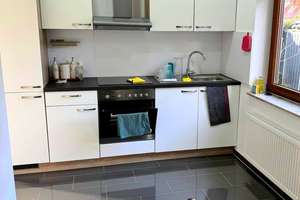 Solide Kapitalanlage oder Ihr neues Zuhause? Dieses Haus kann beides! – Die vollständige Adresse der Immobilie erhältst du vom Anbieter., 71229 Leonberg – Vorschaubild 25