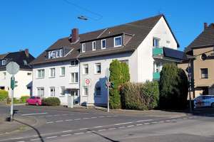 MANNELLA *Zentrale Lage mit Gartennutzung & Garage* Sonnige Dachgeschosswohnung in Troisdorf – Die vollständige Adresse der Immobilie erhältst du vom Anbieter., 53840 Troisdorf – Vorschaubild 5