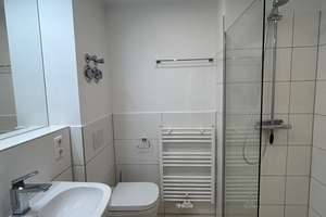 Fully Furnished 1-Room Apartment in Charlottenburg / Vollmöblierte 1-Zimmer-Wohnung  – Leibnizstraße 85, 10625 Charlottenburg, Berlin – Vorschaubild 7