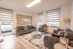 Hochwertig modernisiertes Einfamilienhaus in guter Lage Grohndes - mit Luxus Flair & ohne Provision! – Die vollständige Adresse der Immobilie erhältst du vom Anbieter., 31860 Emmerthal – Vorschaubild 3