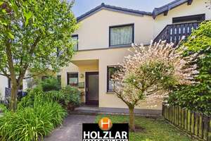FAMILIENGLÜCK IN RUHIGER WOHNLAGE - MODERNISIERTES REIHENHAUS MIT GARAGE & GARTEN IN VILICH-MÜLDORF