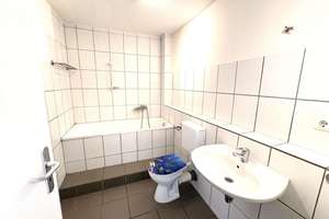 Vier Einheiten - Eine Chance ! Solides Investment in Herborn OT – Die vollständige Adresse der Immobilie erhältst du vom Anbieter., 35745 Herborn – Vorschaubild 6