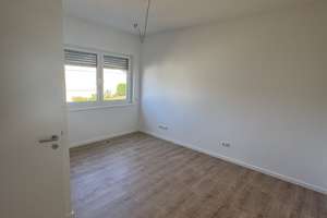 Geräumige Doppelhaushalte Wiesbaden-Auringen / House Close to International School – Am Weinberg 18, 65207 Auringen, Wiesbaden – Vorschaubild 6