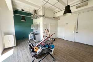 Große 1-Zimmerwohnung mit EBK und Terrasse | Lichtenberg