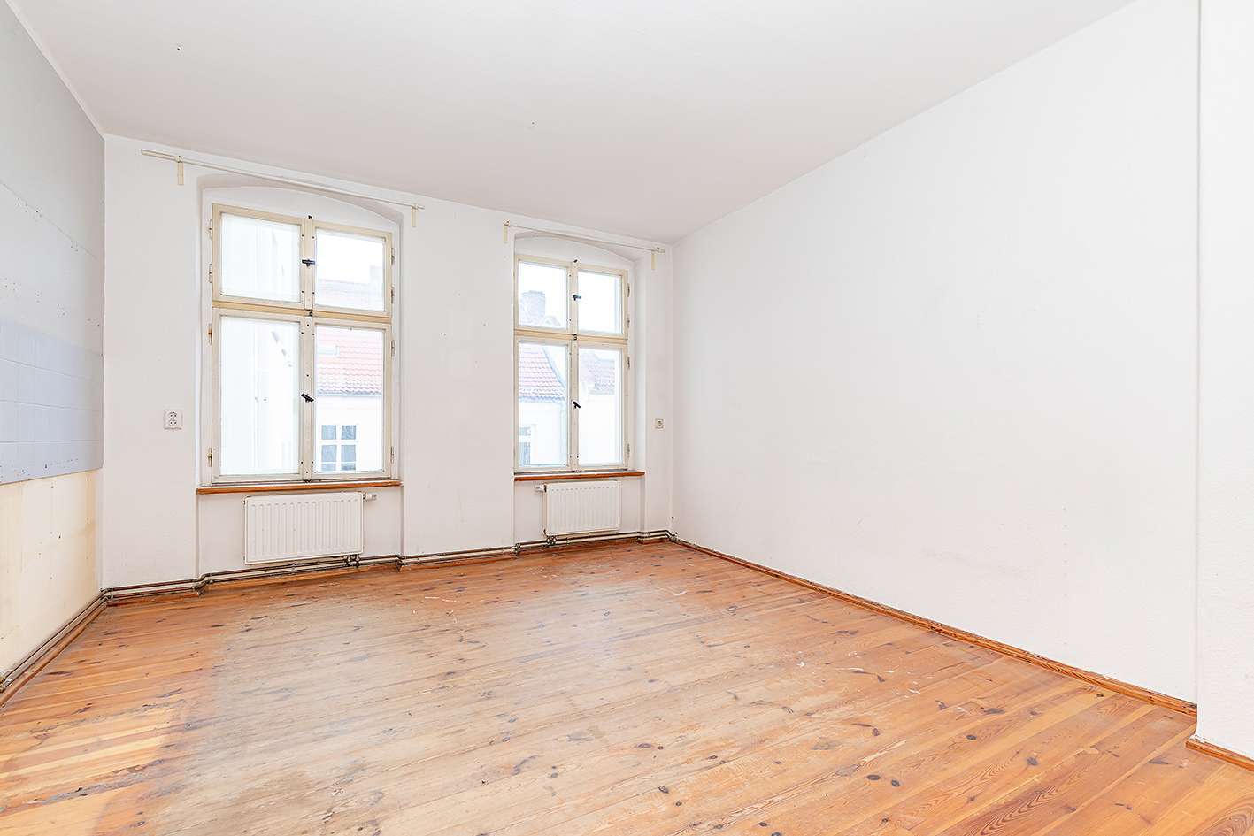 Gestalten Sie Ihr neues Zuhause - renovierungsbedürftige Wohnung in Top-Lage !, Berlin – Bild 2