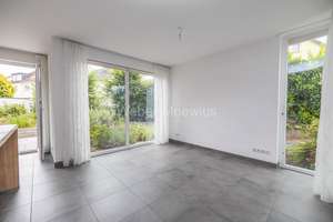 Modernes EFH (einseitig angebaut) mit gehobener Ausstattung, Nolte-EBK, FBH, Terrasse, Balkon etc. – Die vollständige Adresse der Immobilie erhältst du vom Anbieter., 53227 Limperich, Bonn – Vorschaubild 13