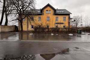 Mehrfamilienhaus mit attraktivem Entwicklungspotenzial – Die vollständige Adresse der Immobilie erhältst du vom Anbieter., 92249 Vilseck – Vorschaubild 3
