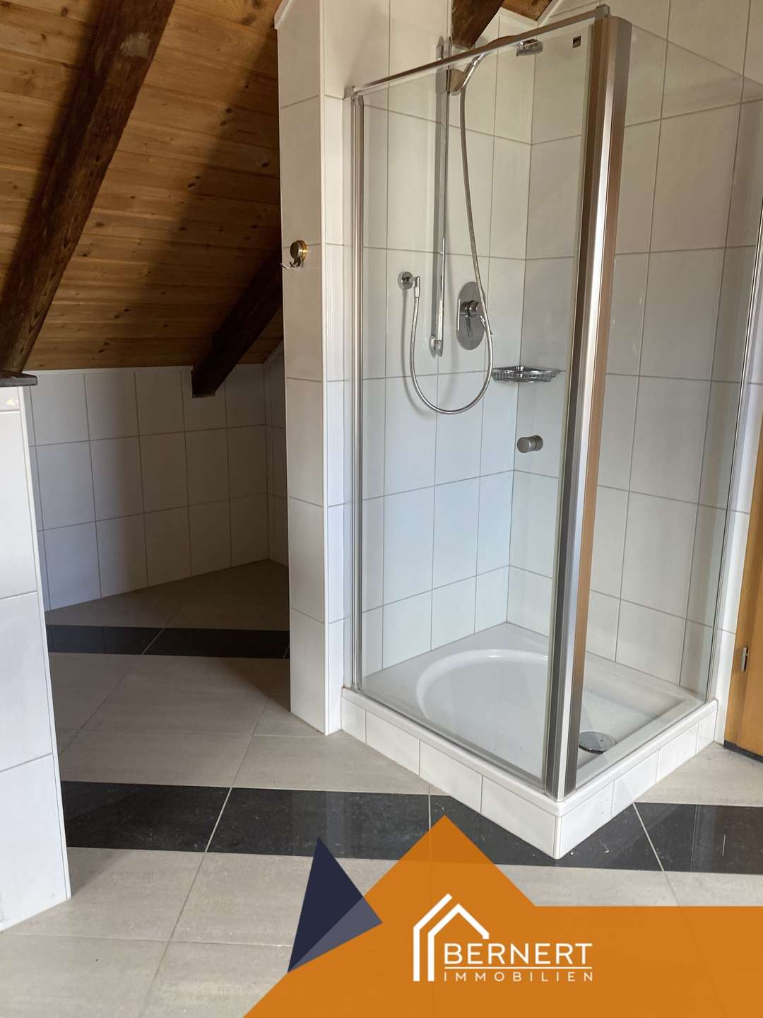 Immobilie in Altenkunstadt - Exklusives Penthouse: Ihre perfekte Kapitalanlage für eine lukrative Vermietung! - Bild 0