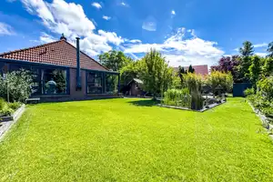 Pewsum!
Begehrtes Einfamilienhaus mit Gartenparadies in Bestlage – Aurich (Kreis) – Vorschaubild 10