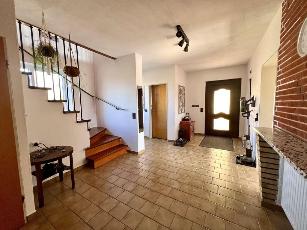 Immobilie in Elze - Modernisiertes Haus fürs Familienglück - Bild 4