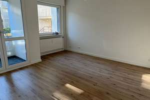 Kernsaniertes, sonniges & bezugsfreies Appartement am Ku’damm – Cicerostr. 54, 10709 Wilmersdorf, Berlin – Vorschaubild 7