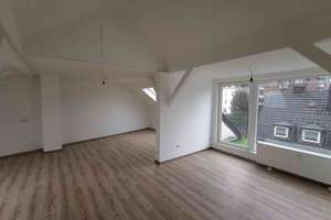 Helle Dachgeschosswohnung mit Dachloggia – Ziegelstraße 1-3, 42289 Heckinghausen, Wuppertal – Vorschaubild 2