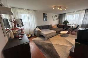 Über den Dächern Nürnbergs: Helle 3-Zimmer-Wohnung mit Balkon & Aufzug – Die vollständige Adresse der Immobilie erhältst du vom Anbieter., 90480 Gleißhammer, Nürnberg – Vorschaubild 2