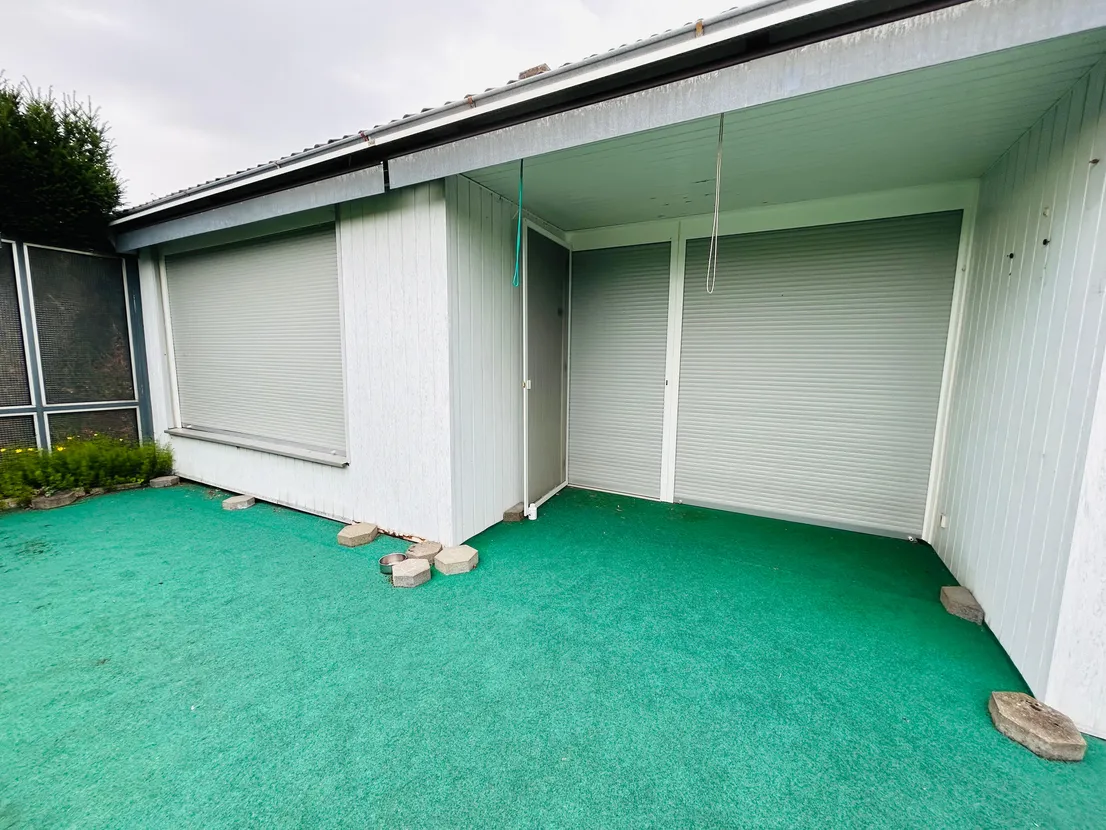 Idyllisch wohnen... Ihr Bungalow in grüner Ruhelage von Salzgitter- Bad – Terrasse