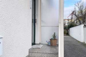 *NEU* MODERNISIERTES FREISTEHENDES EINFAMILIENHAUS IN RUHIGER UND BELIEBTER LAGE VON MAINZ! – Mainz – Vorschaubild 4