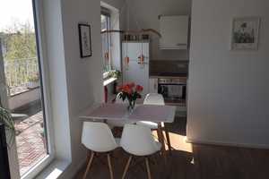 Sonnige Wohnung mit Dachterrasse und Mansarde – Herderstraße 40, 40589 Düsseldorf – Vorschaubild 3