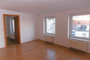 Helle, frisch renovierte 2-Raum-DG-Wohnung mit neuer EBK auf dem Werder! – Zollstraße 12a, 39114 Werder, Magdeburg – Vorschaubild 2