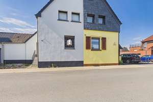 Ihr neues Zuhause mit viel Potenzial – Die vollständige Adresse der Immobilie erhältst du vom Anbieter., 44581 Castrop-Rauxel – Vorschaubild 2