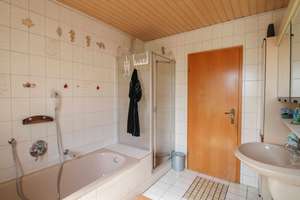 Attraktives Ein- bis Zweifamilienhaus dank Einliegerwohnung – Die vollständige Adresse der Immobilie erhältst du vom Anbieter., 38557 Osloß – Vorschaubild 9