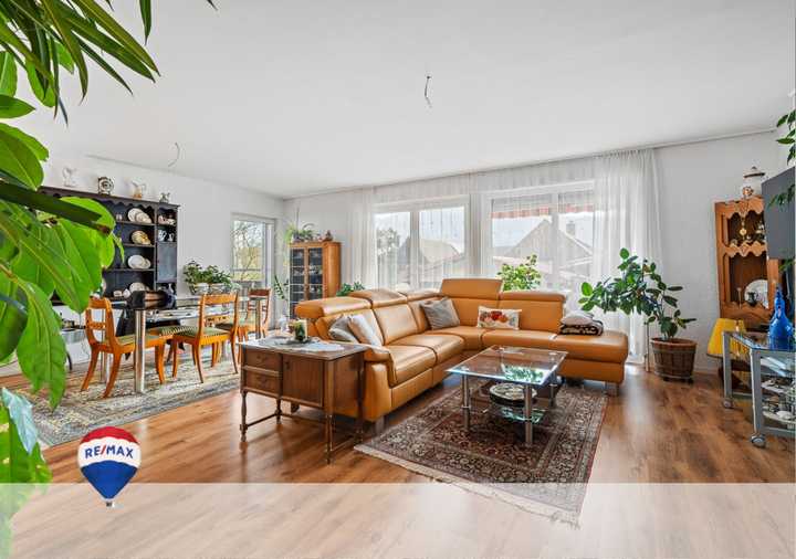 Handwerkertraum - attraktive Wohnung mit großer Werkstatt und Terrasse!