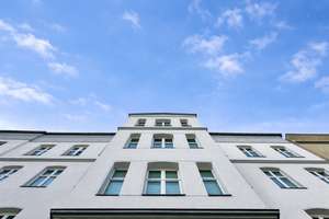 Spannende Kapitalanlage im Berliner Altbau: 3-Zimmerwohnung in Top-Lage nahe Tiergarten – Die vollständige Adresse der Immobilie erhältst du vom Anbieter., 10785 Tiergarten, Berlin – Vorschaubild 2