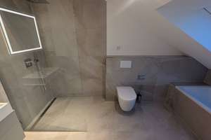 Exklusive sanierte 3-Zimmer Maisonette-Dachgeschosswohnung in der Düsseldorfer Innenstadt – Kasernenstraße 17-19, 40213 Carlstadt, Düsseldorf – Vorschaubild 15
