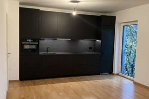 Traumhafte 3-Zimmer-Wohnung in den Karolinger Höfen mit Blick auf die Düssel – Merowingerstraße 30, 40223 Bilk, Düsseldorf – Vorschaubild 6